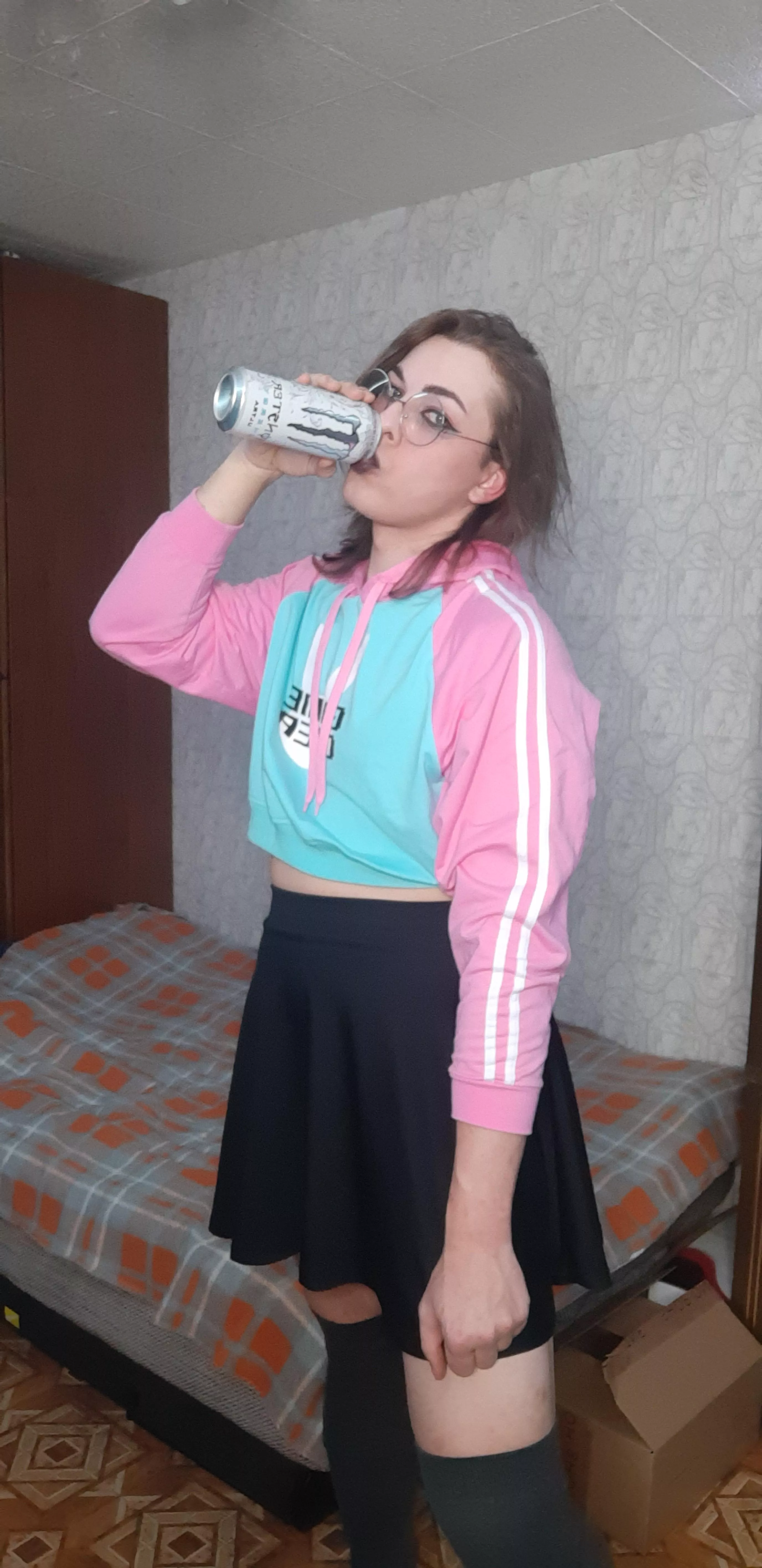 I just took one sip of Monster and... Well you can see for yourself what happens 😅