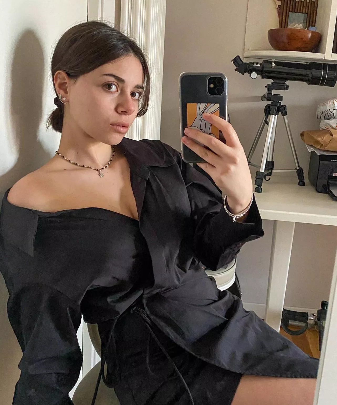 i like spending time in my boss' office. especially when he's in the office.