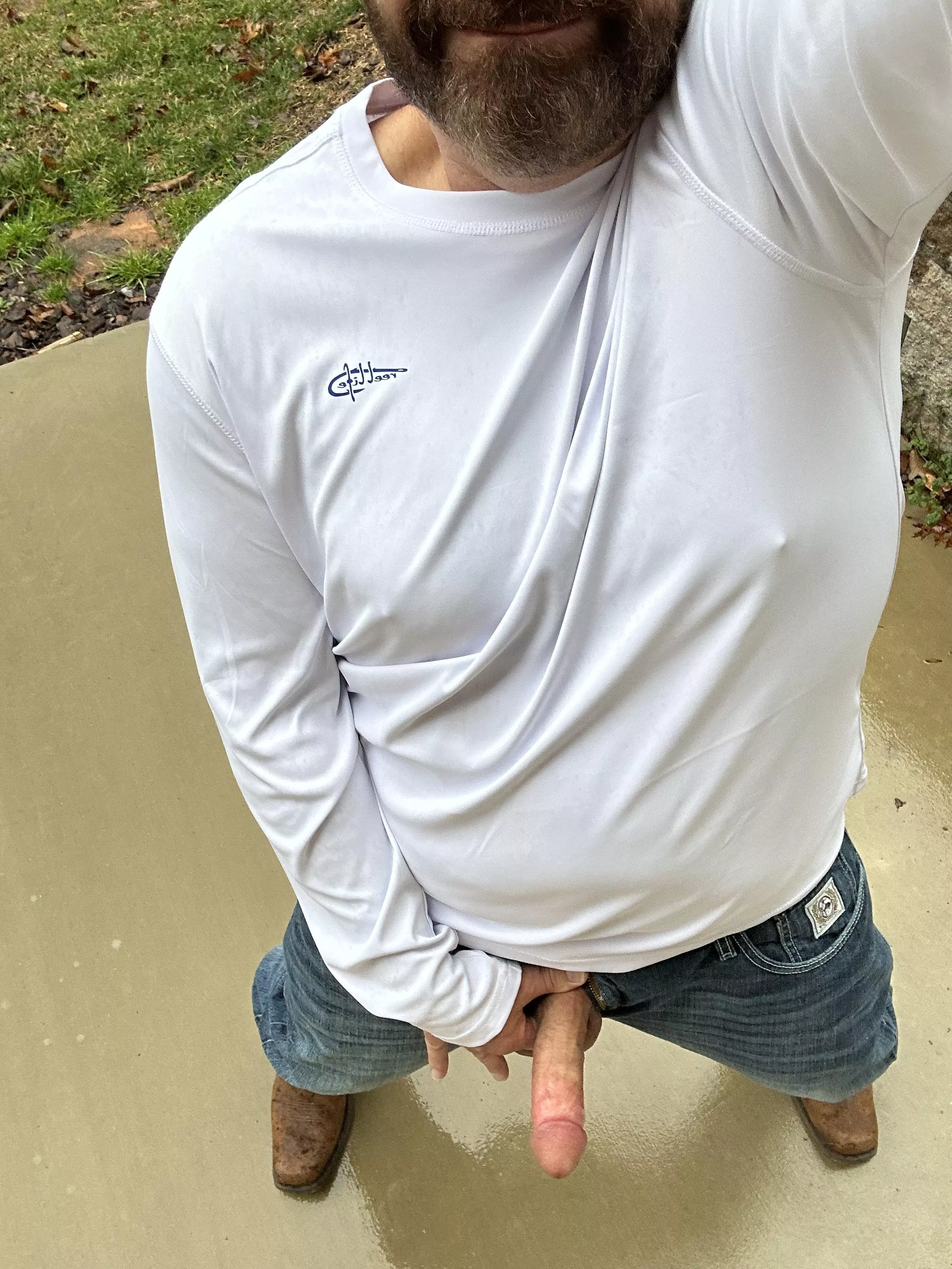 I’m here to satisfy your country daddy outdoor sex kinks 😈