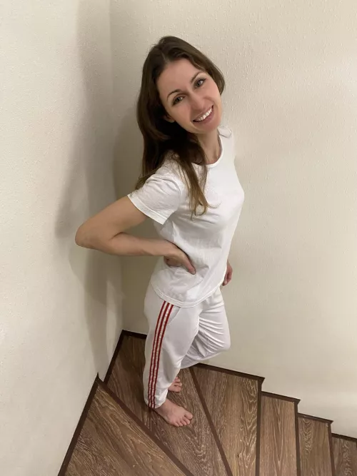 I'm pretty much like a nurse today, I'll need to heal someone today (F31)