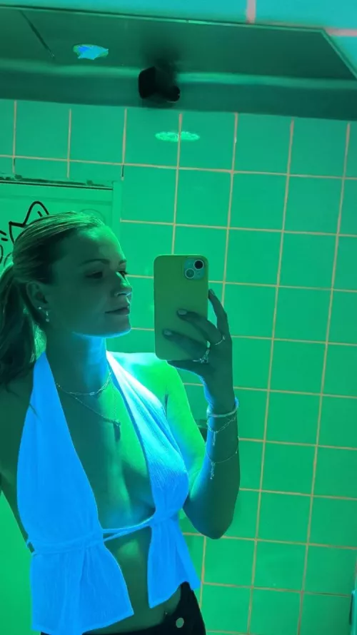 Lauren Bell- English Cricketer