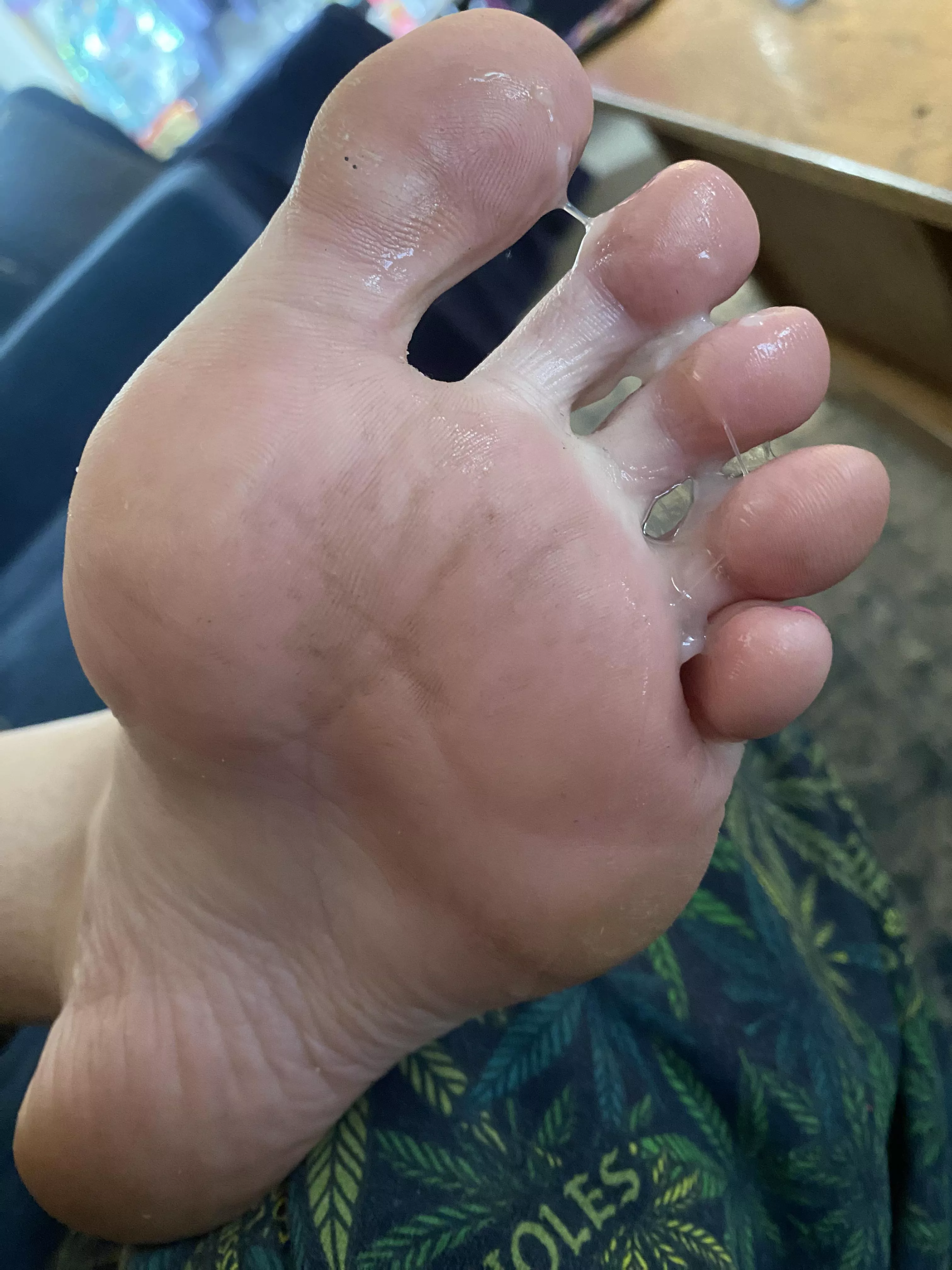 Lil miss cum toes
