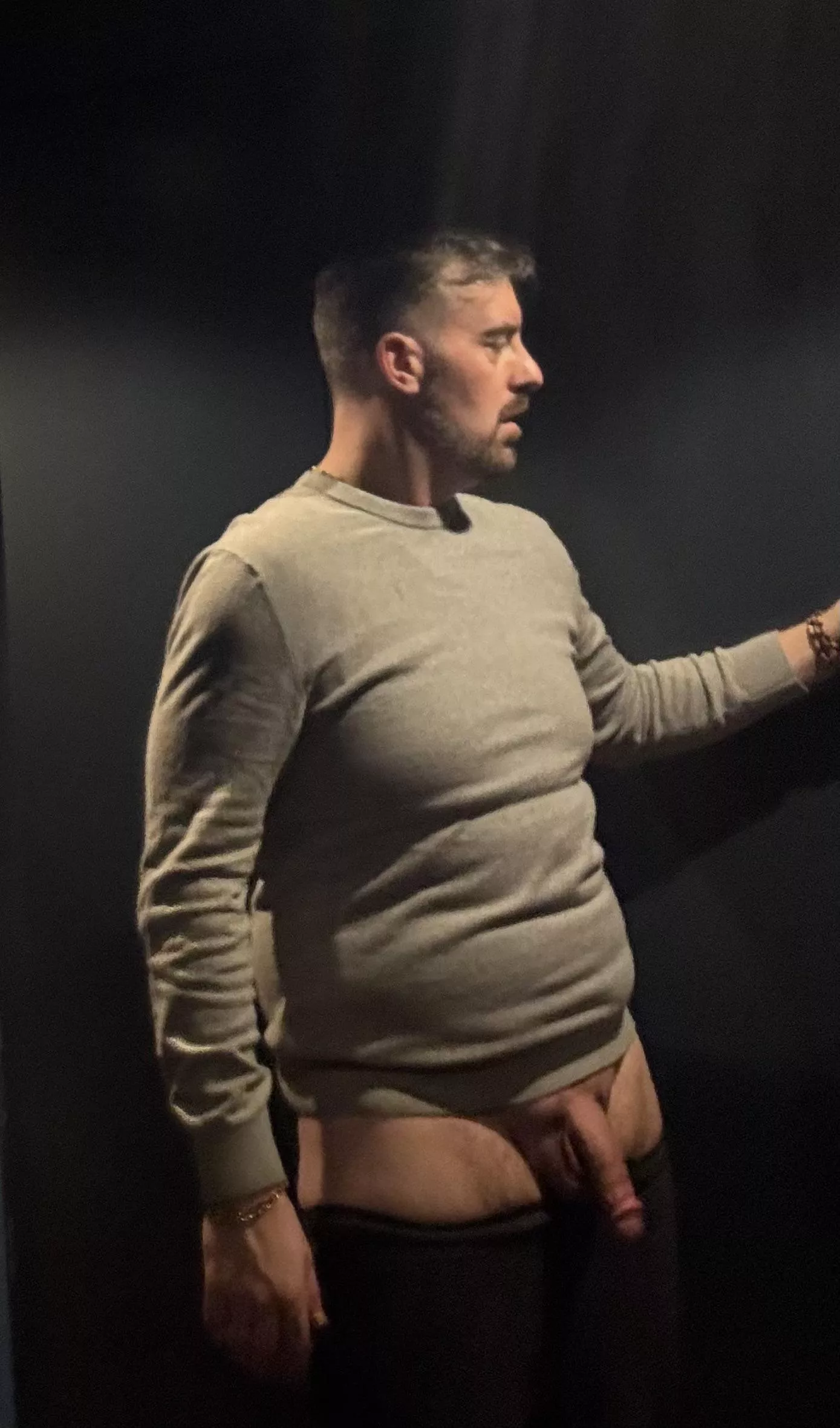 Mike, 39. Feeling longer lately.