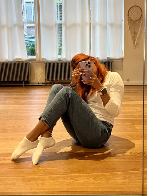 My feet are your top priority 😈