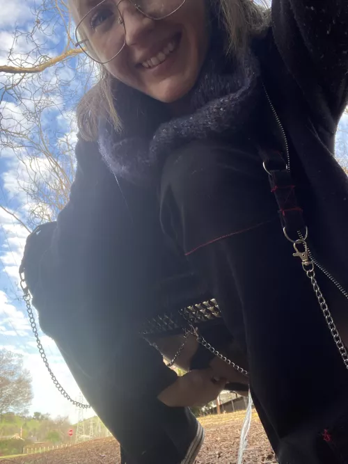 Pee selfies are the cutest selfies, too bad I don’t know anyone who wants them so I will just post them to Reddit 😼