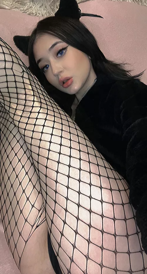 There's no greater pleasure than feeling your hand on my misbehaving ass... spank me good