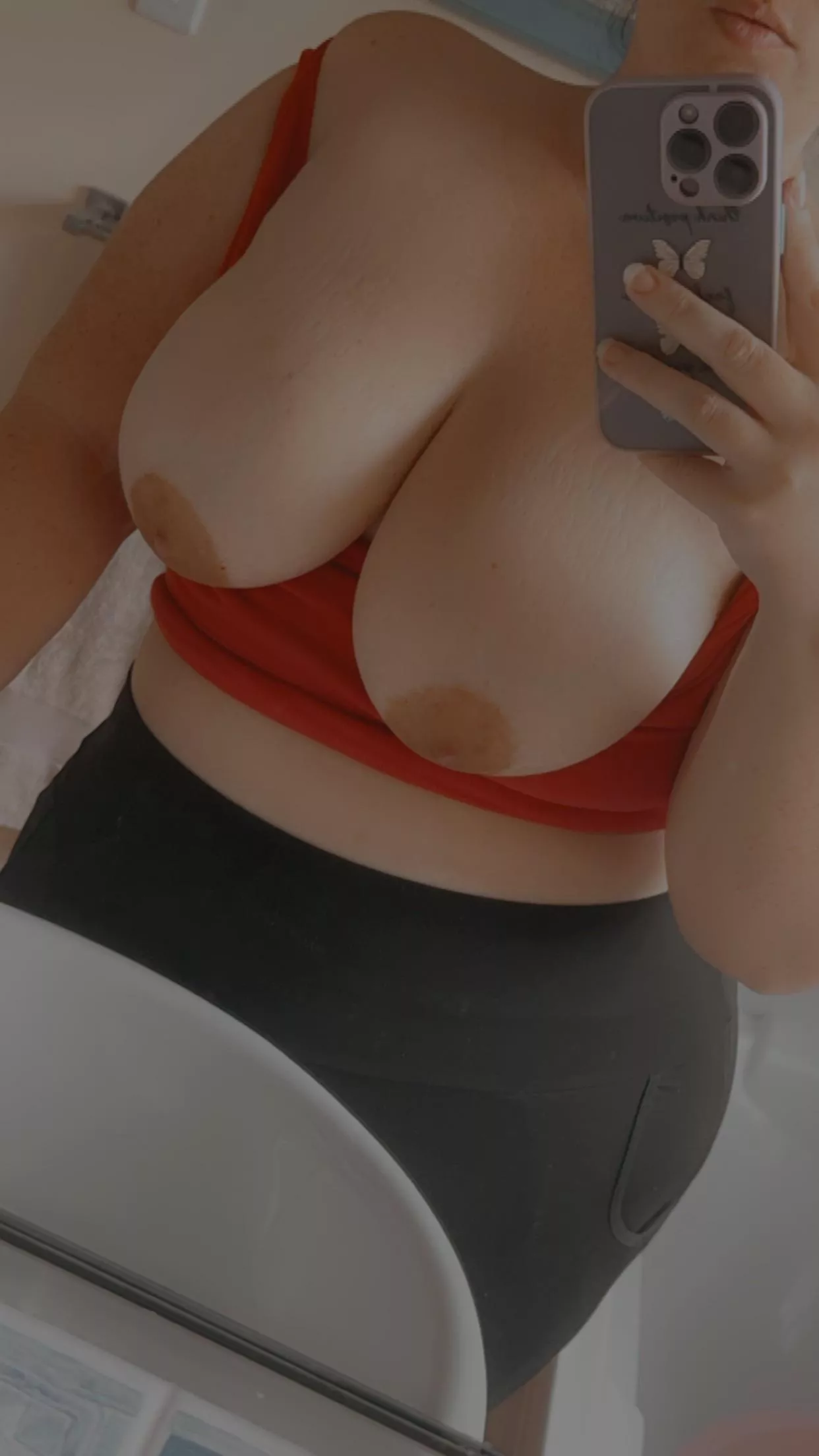Think you could handle these massive tits? 😈❤️‍🔥💋