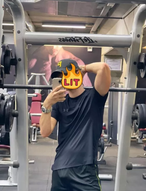 this always happens at the gym 😔 (18)