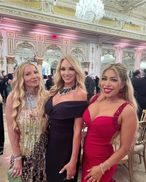 Three hot moms💯🔥