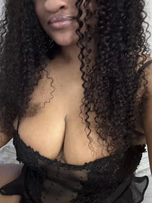 Truth: do you think my lips are the same color as my nipples?