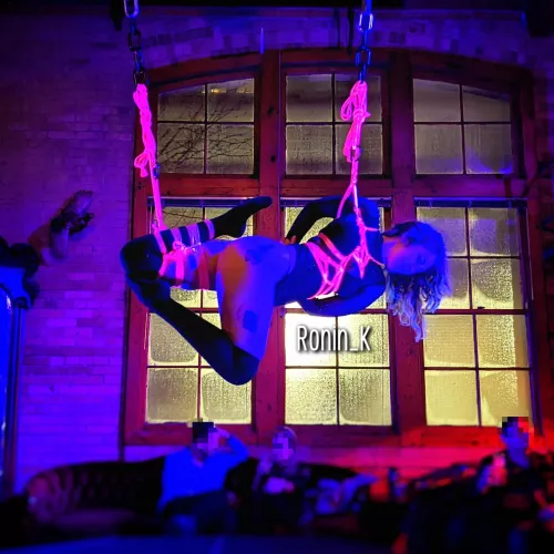 UV Glowrope at Birdhaus