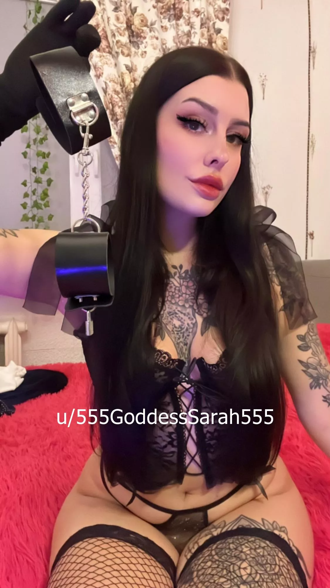 Wanna be cuffed by a findom Goddess?