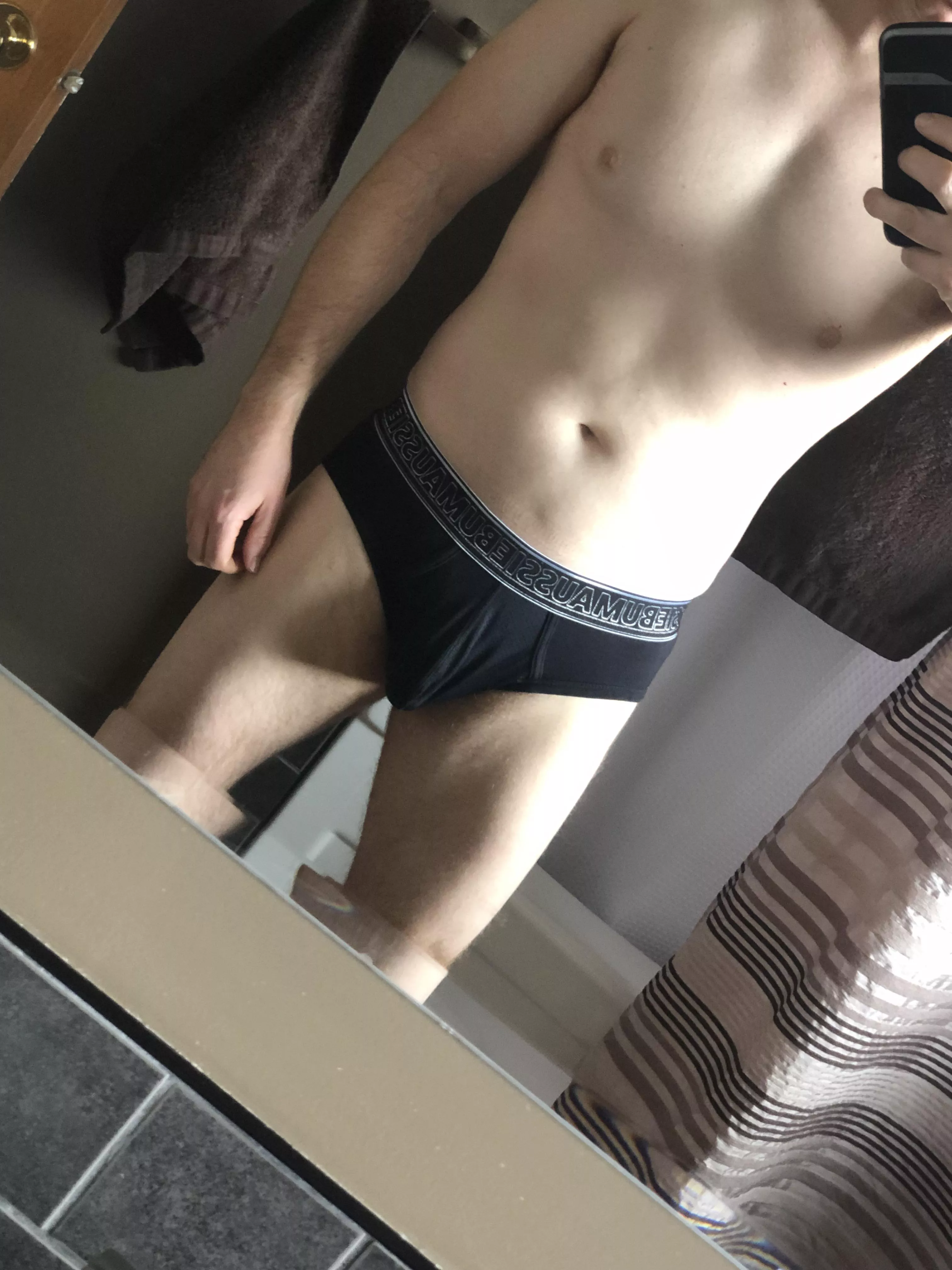 Who else loves briefs? DM me