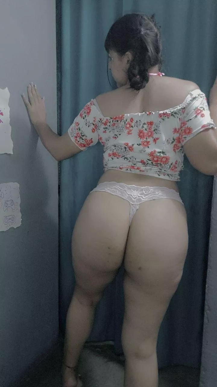 Would you fuck me raw and rough on the first date