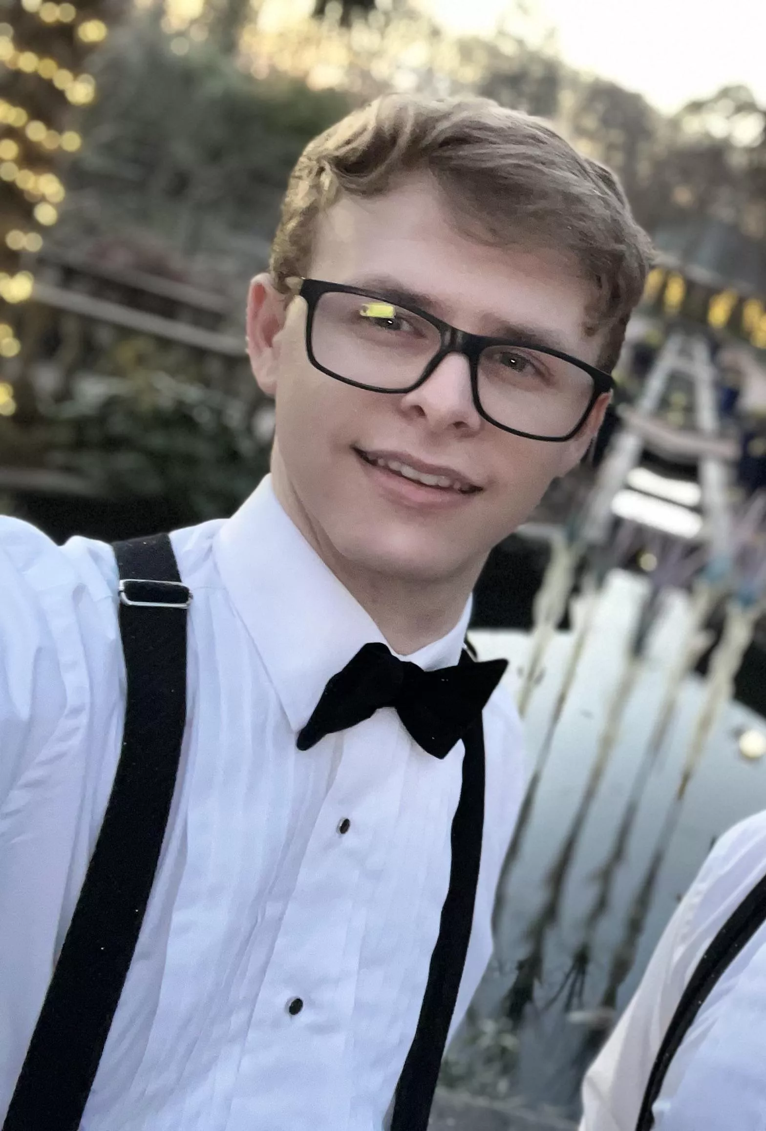 20 looking for friends