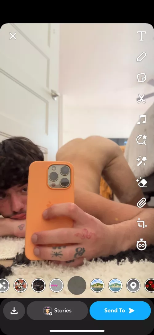 23// be 18+! who wants to try some of this femboy ass? @aidaanthattwink