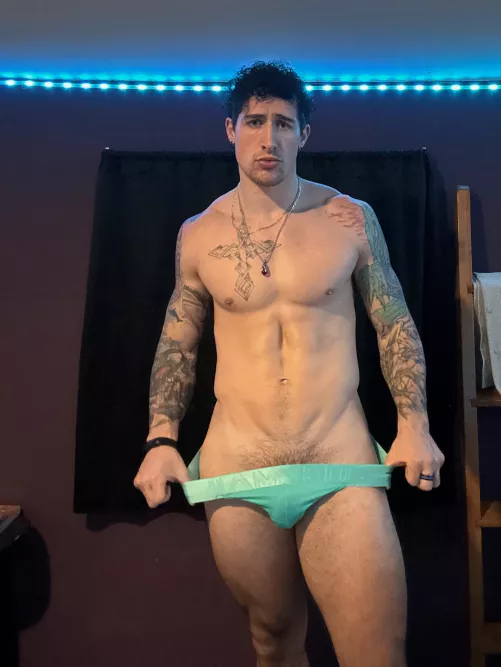 (28) Roses are red, Violets are fine I'll be the 6 if you be the 9.