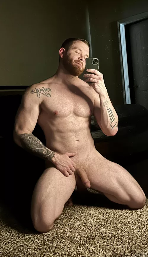 [31] about to relax after leg day