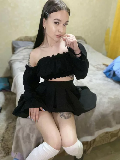 A nerdy babygirl are always the ones who love getting fucked by daddy the most