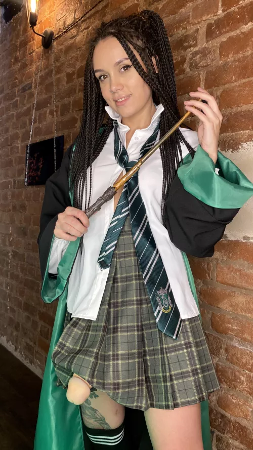 Can you speak Parseltongue? Because my snake wants to talk to you