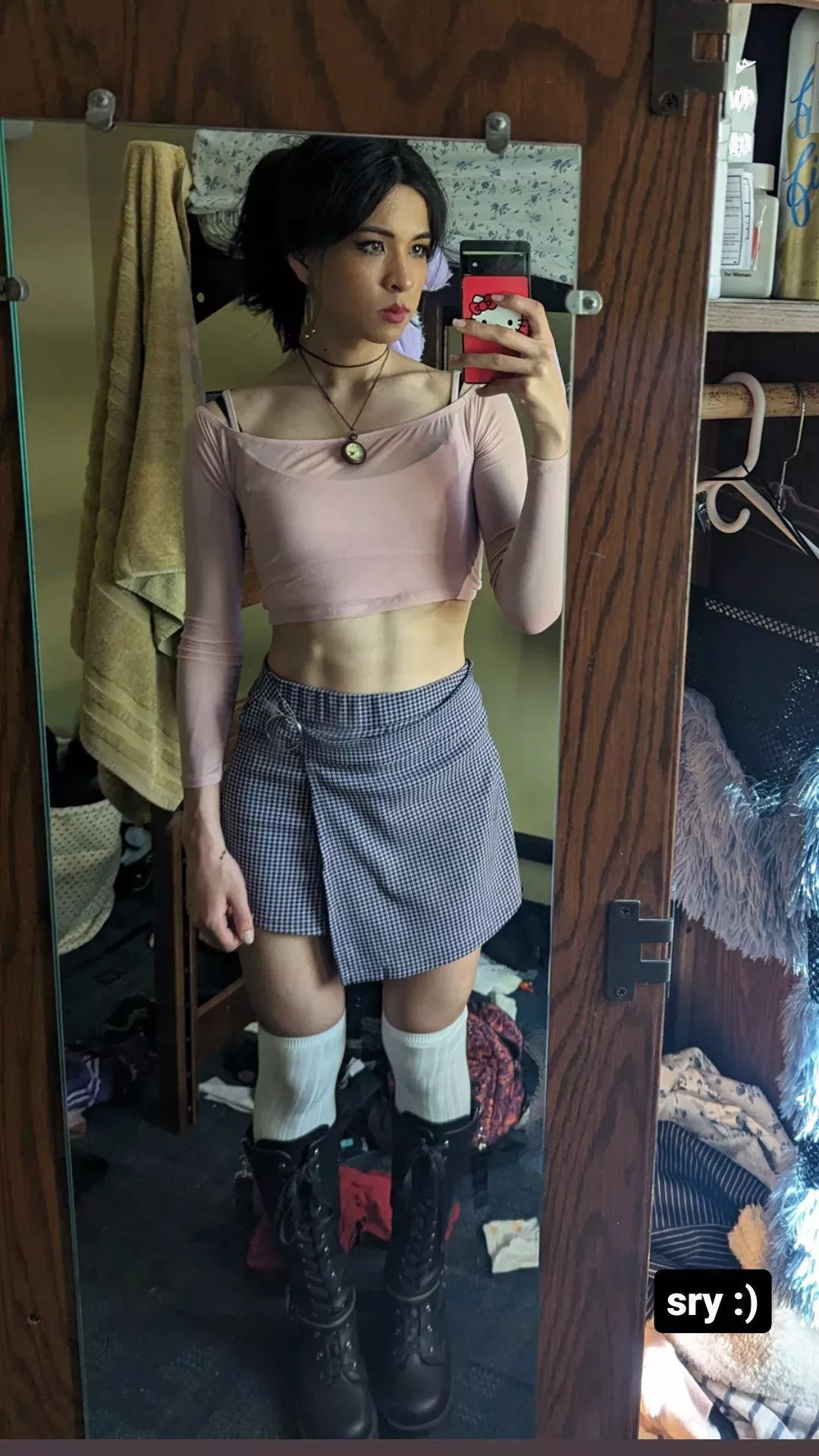 clean room or obnoxious fit. not both