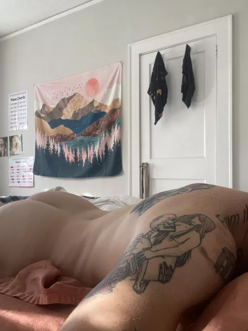 come get cozy with me :)