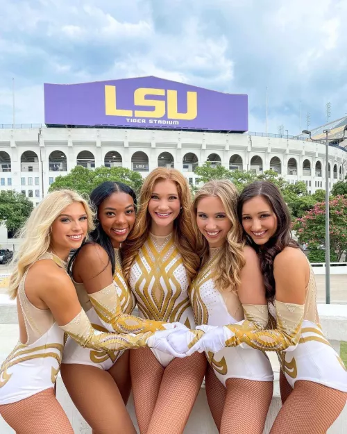 Five Cheerleaders, Tough call?