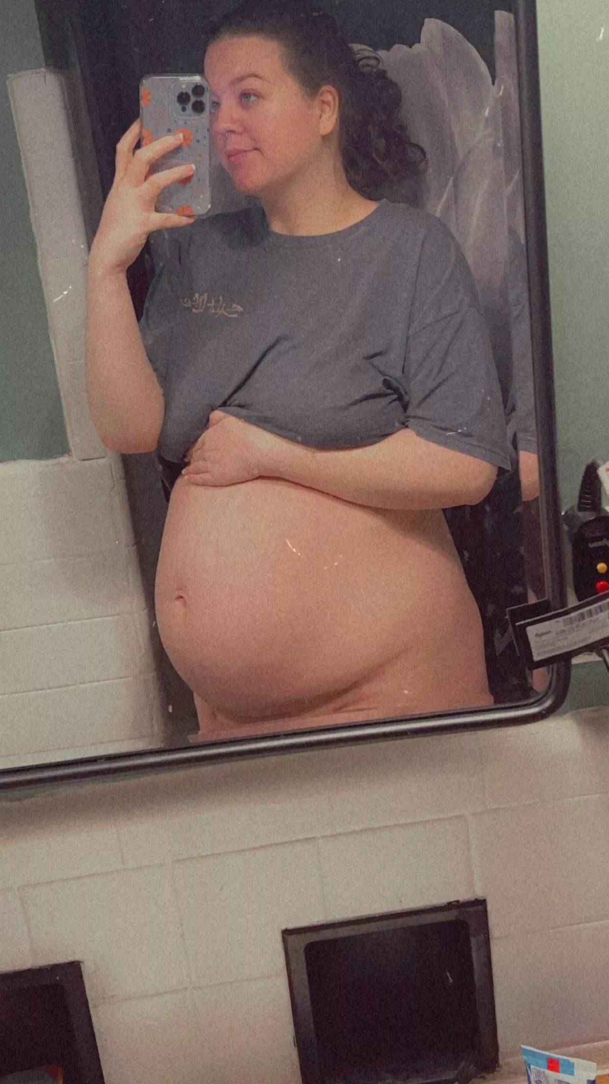 Getting bigger and bigger. 33 weeks today