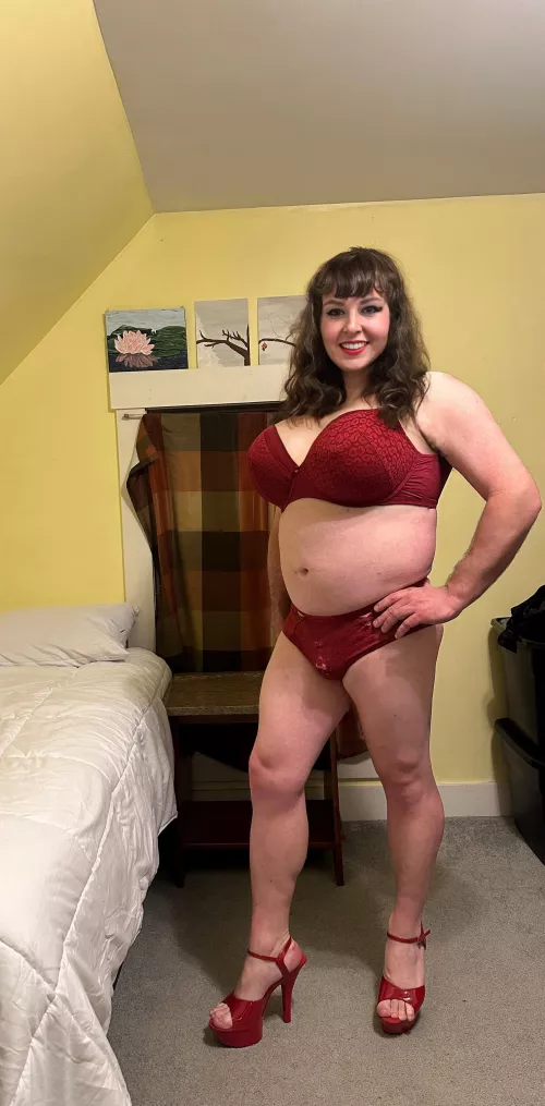 Happy Valentines Day from Sissy Cassie 💕