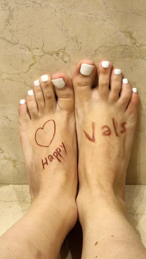 Happy Valentine's sweethearts!