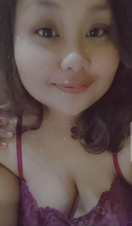 hello, I'm peas....... peas be mine 🤣