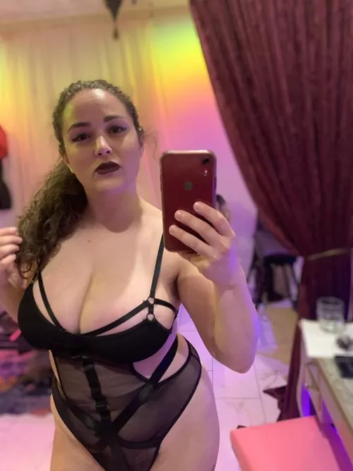 I caught you wearing my pink thong. You're a naughty boy. You deserve eternal teasing [domme]