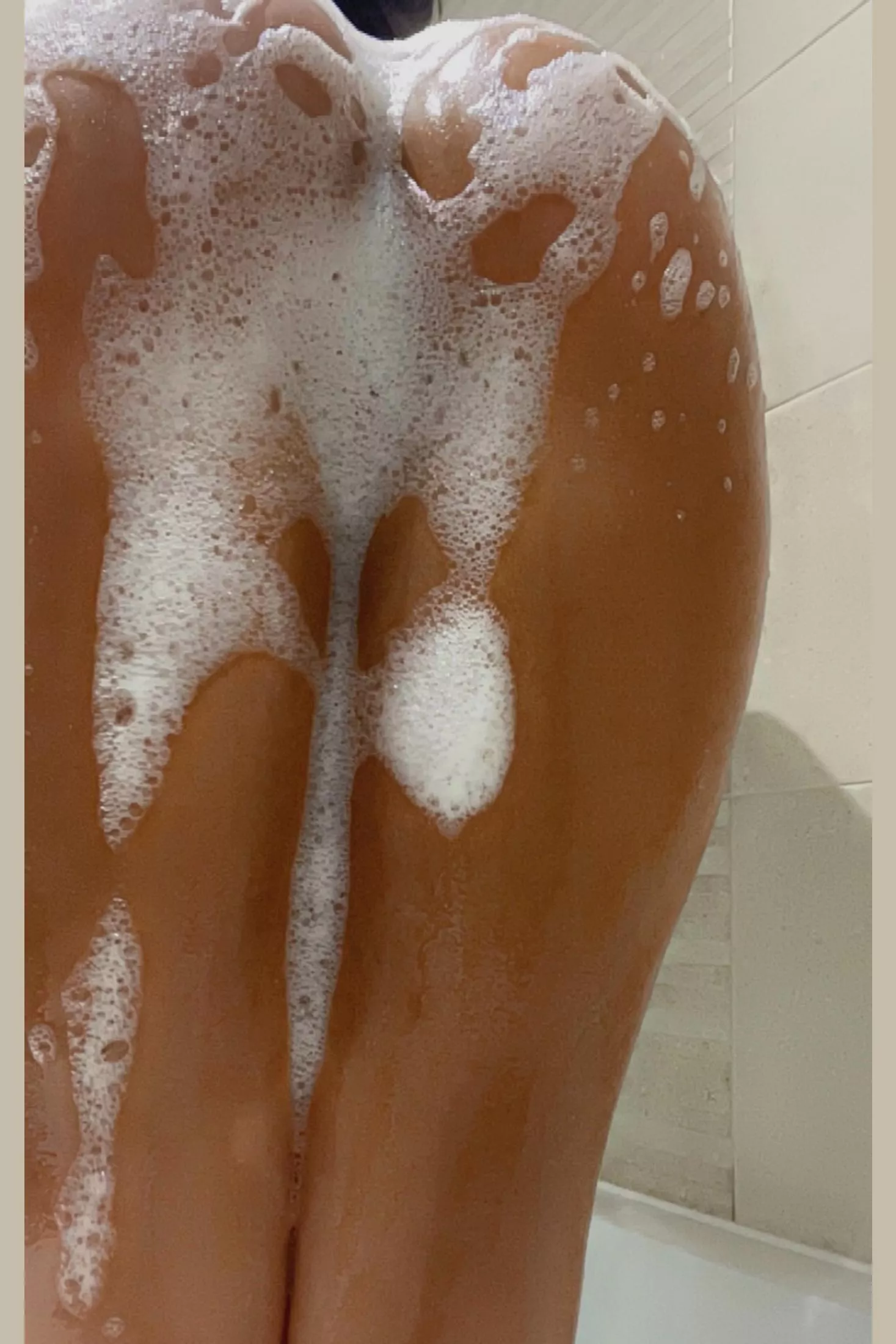 i doubt you'd last 30 secs in the shower with me ;)