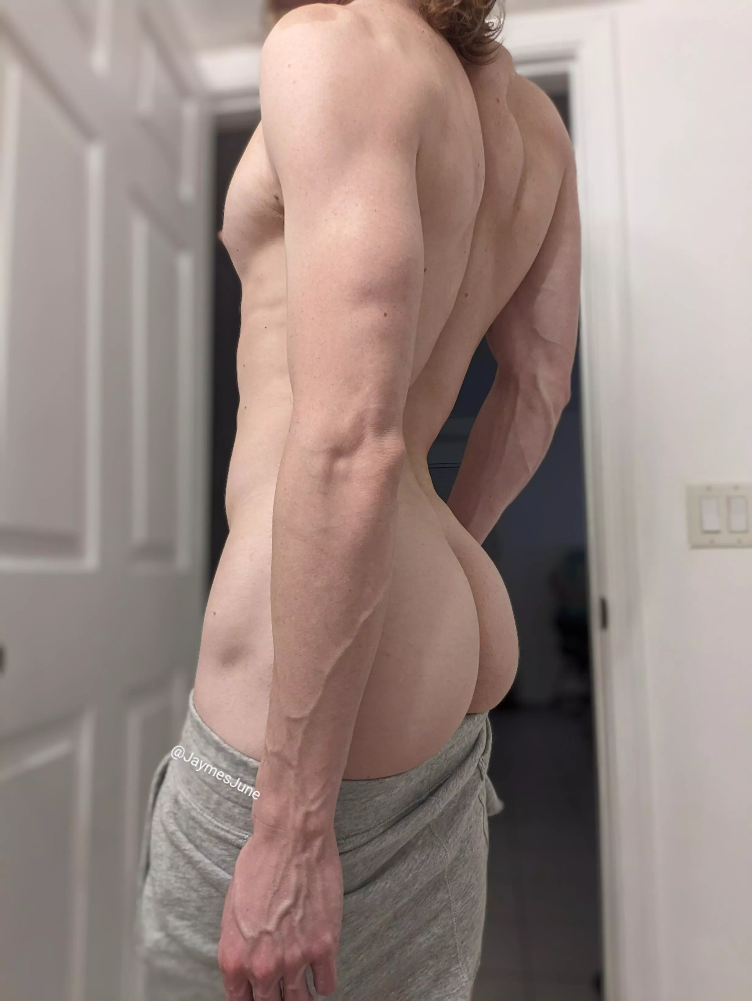 I got a fat cock and a fat ass (;