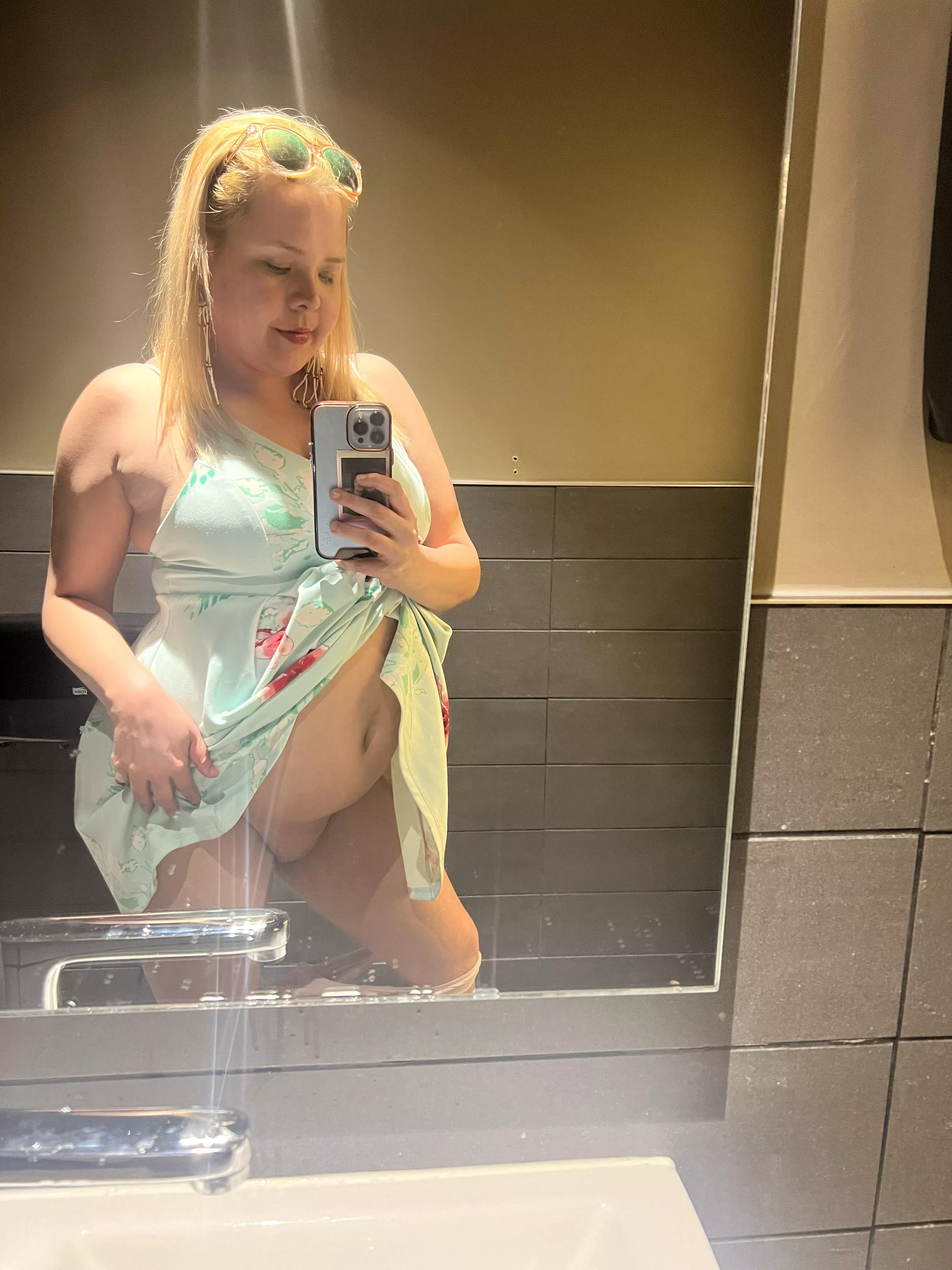 I sent you this from the restaurant bathroom, you coming?