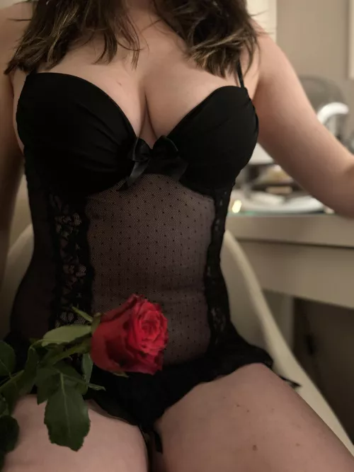 Kiss me all over on Valentine’s Day