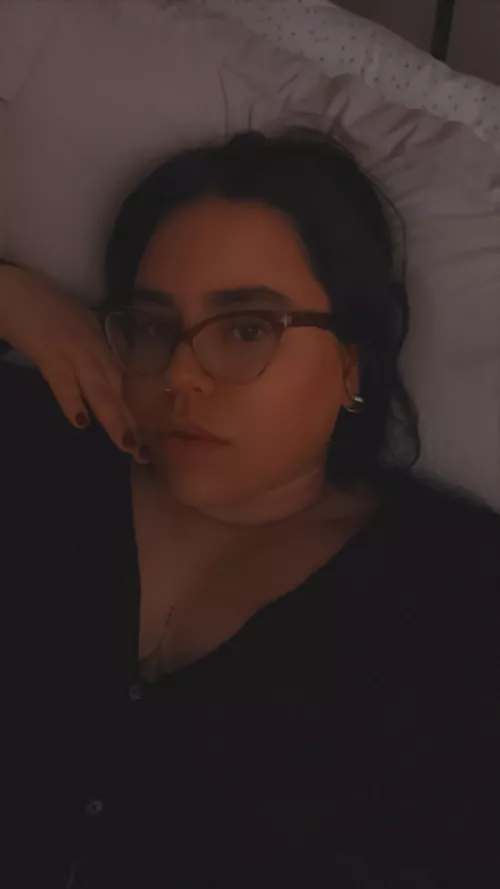 looking for a valentine 🖤