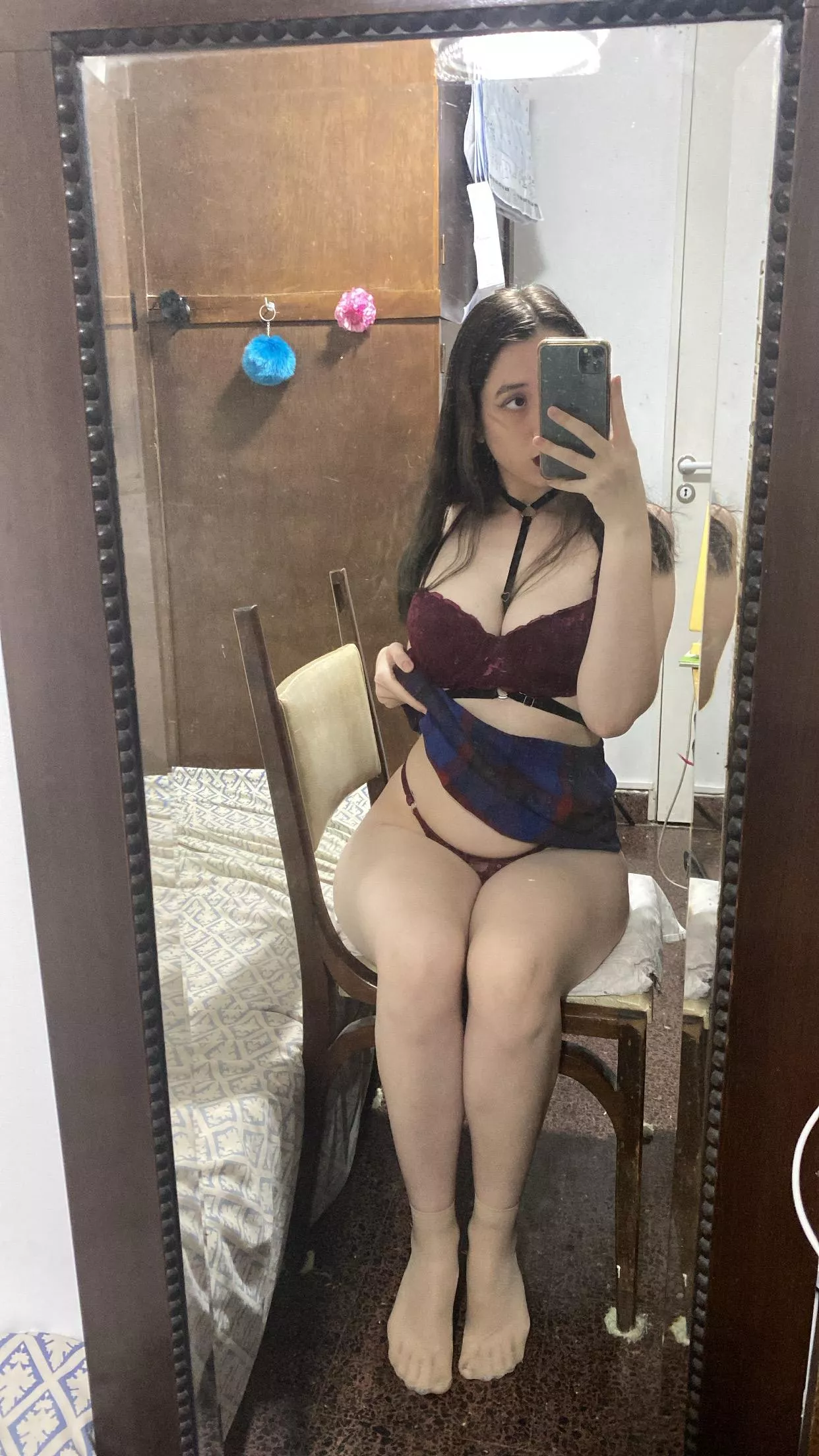 My butt is hungry, and not just for this skirt