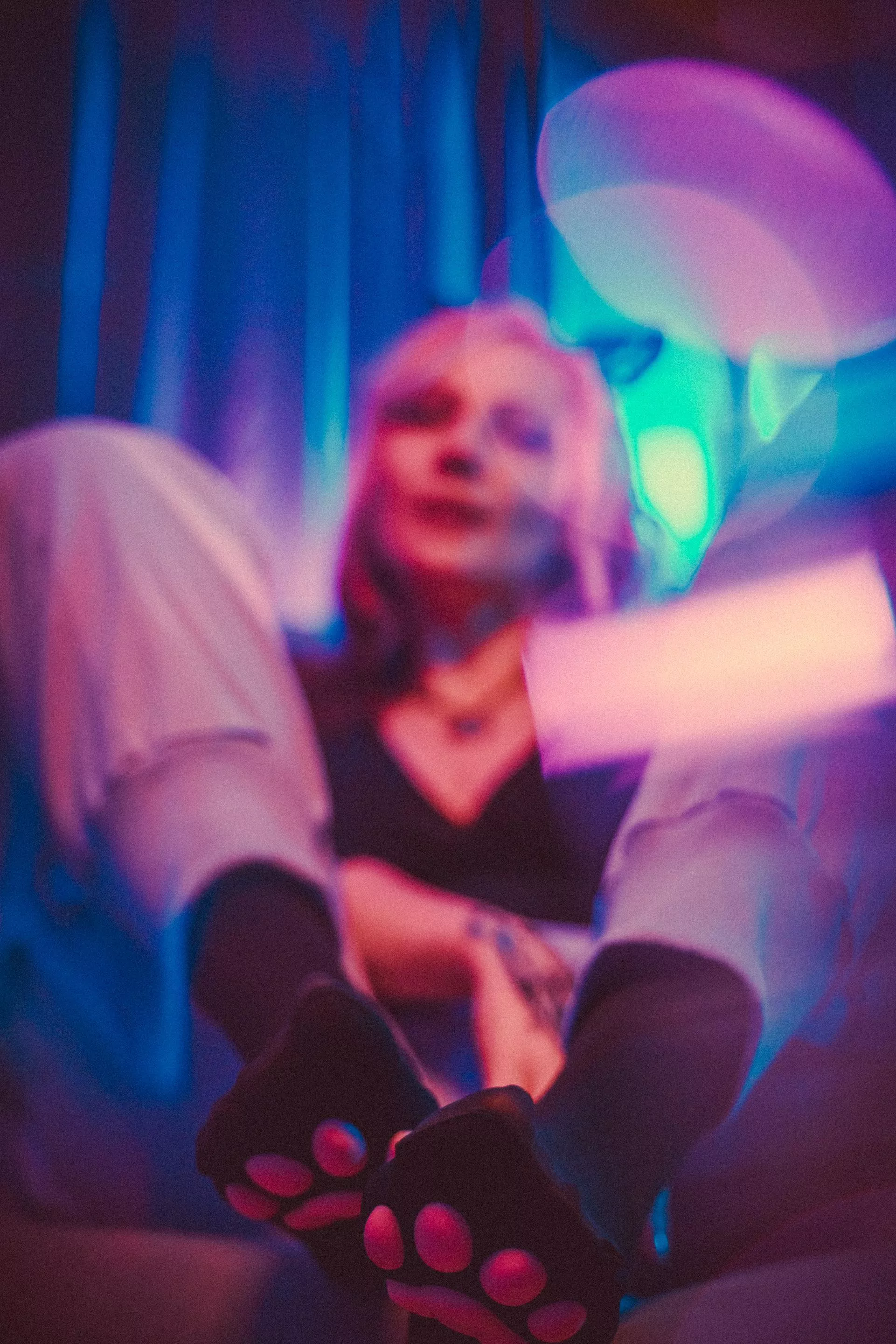 No feet on the couch