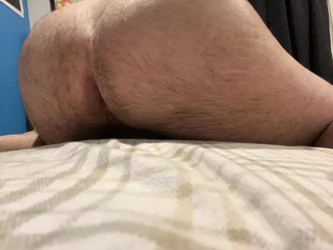 Ok I let you look at me for behind hold up your end of the deal