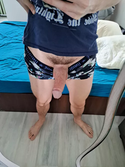 Please look in the mirror while u're sucking it 👀