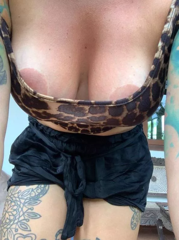 Plunging view of my cleavage