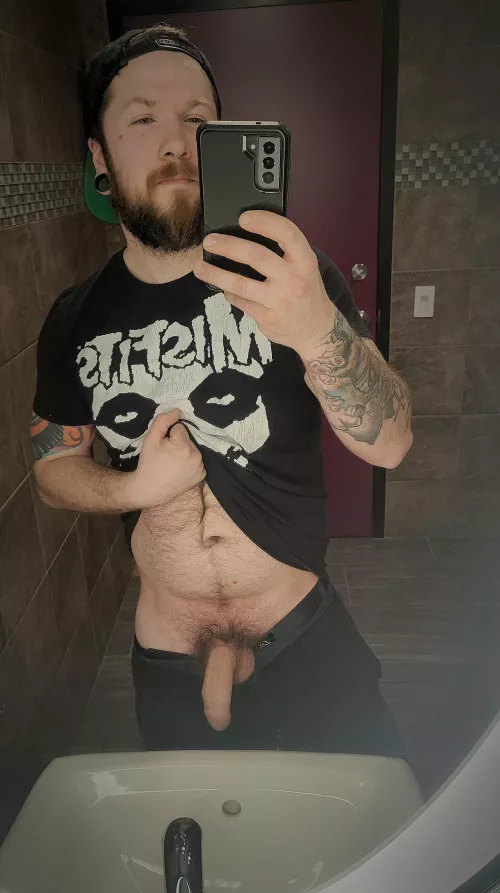 Quickie in the gym bathroom? [32]