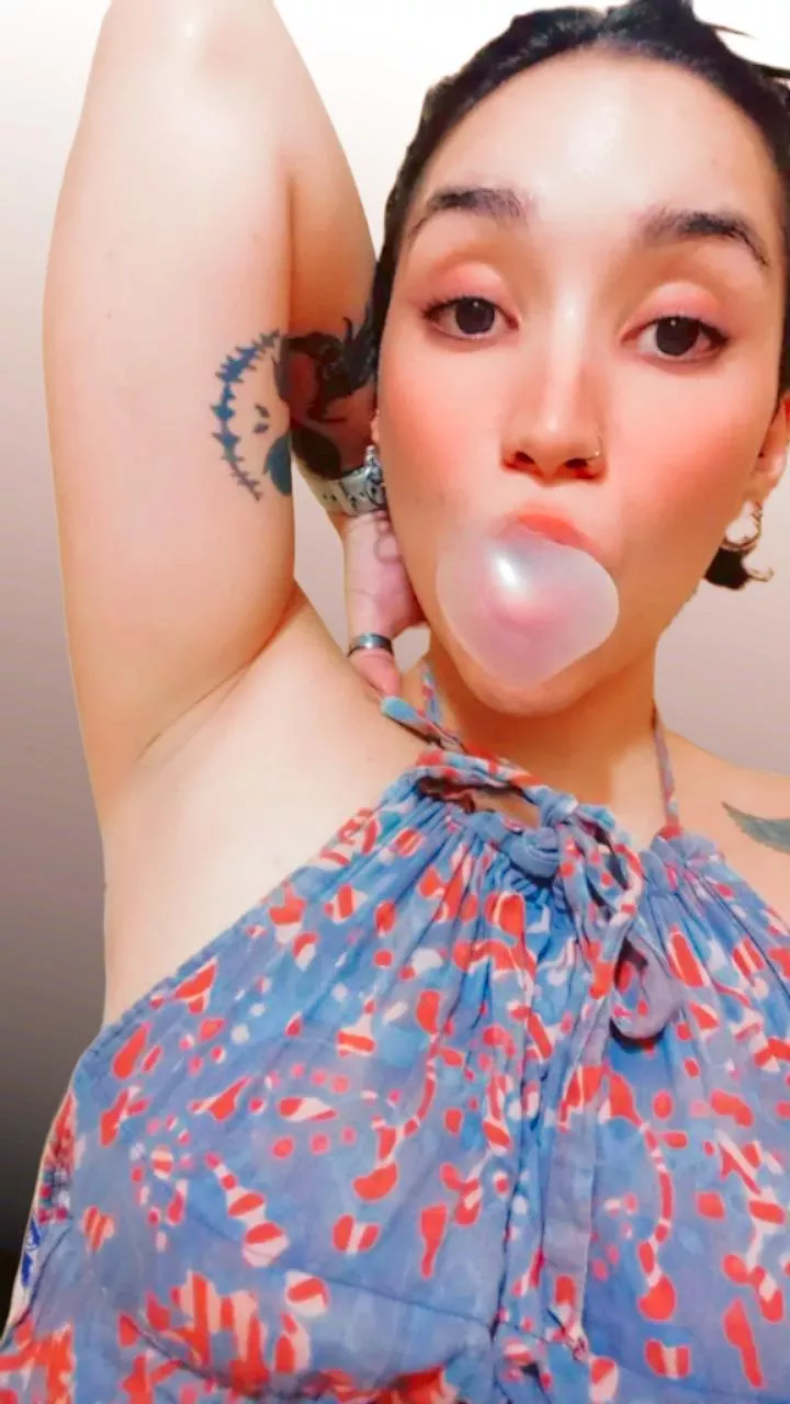 Say hi if im your type!