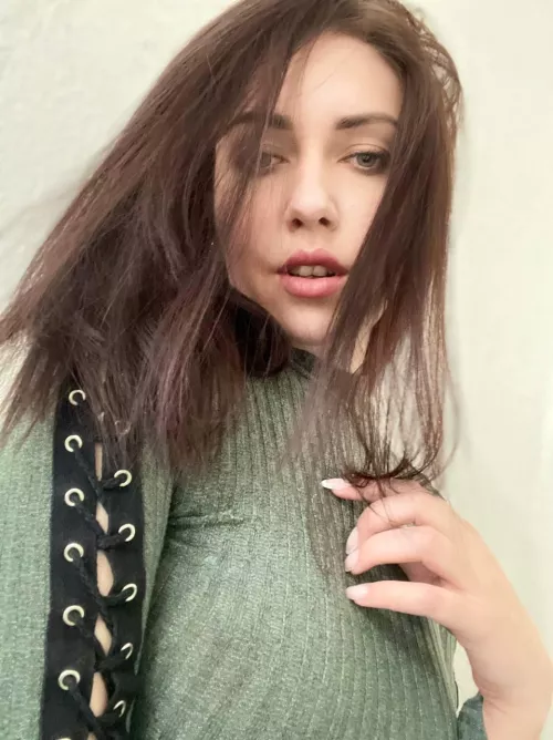 This outfit without bra makes me happy :)