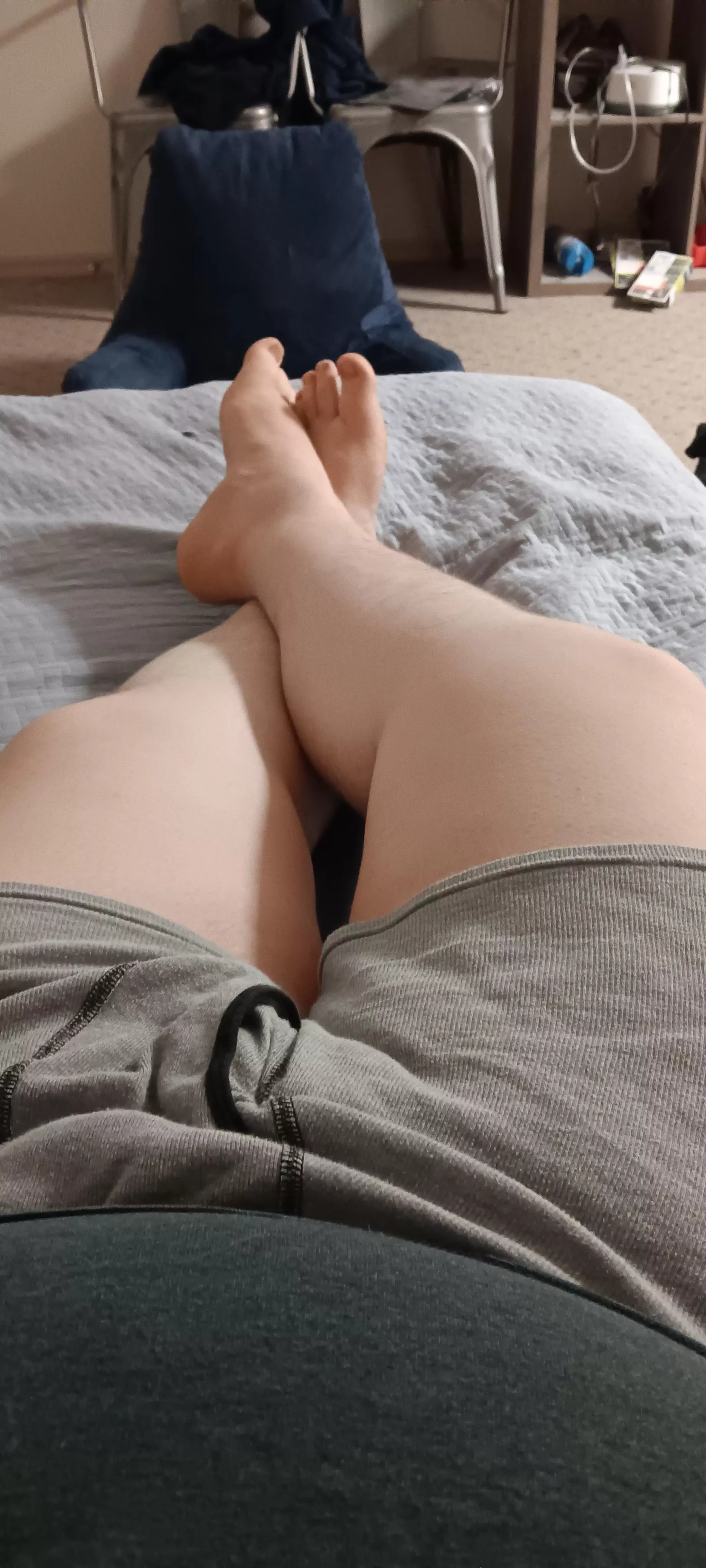 We like thick thighs here?