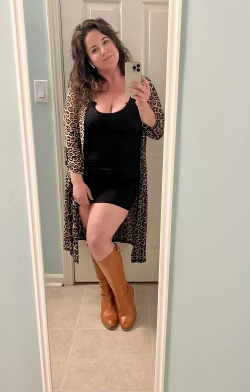 What do you think of our date night outfit?