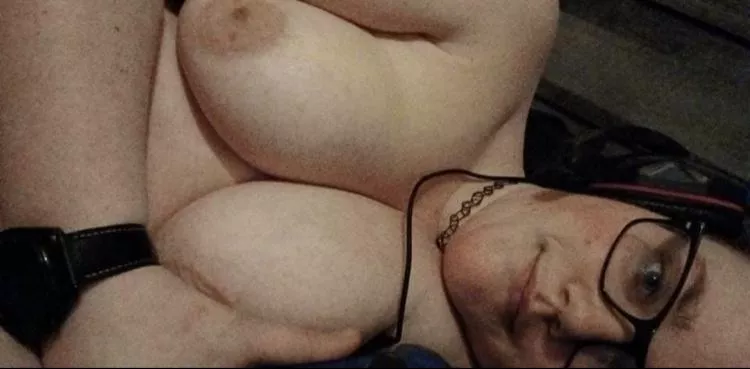 who doesnt love naked gaming