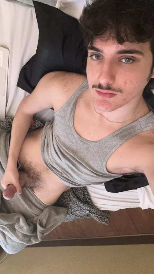 Who wanna jerk with me