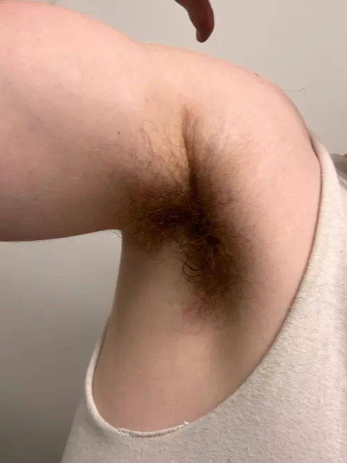 Who’s face am I gunna hold in my sweaty pits and make smell me?